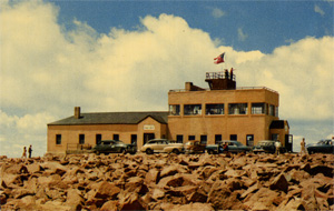 Postcard of the Summit Auto House circa 1952